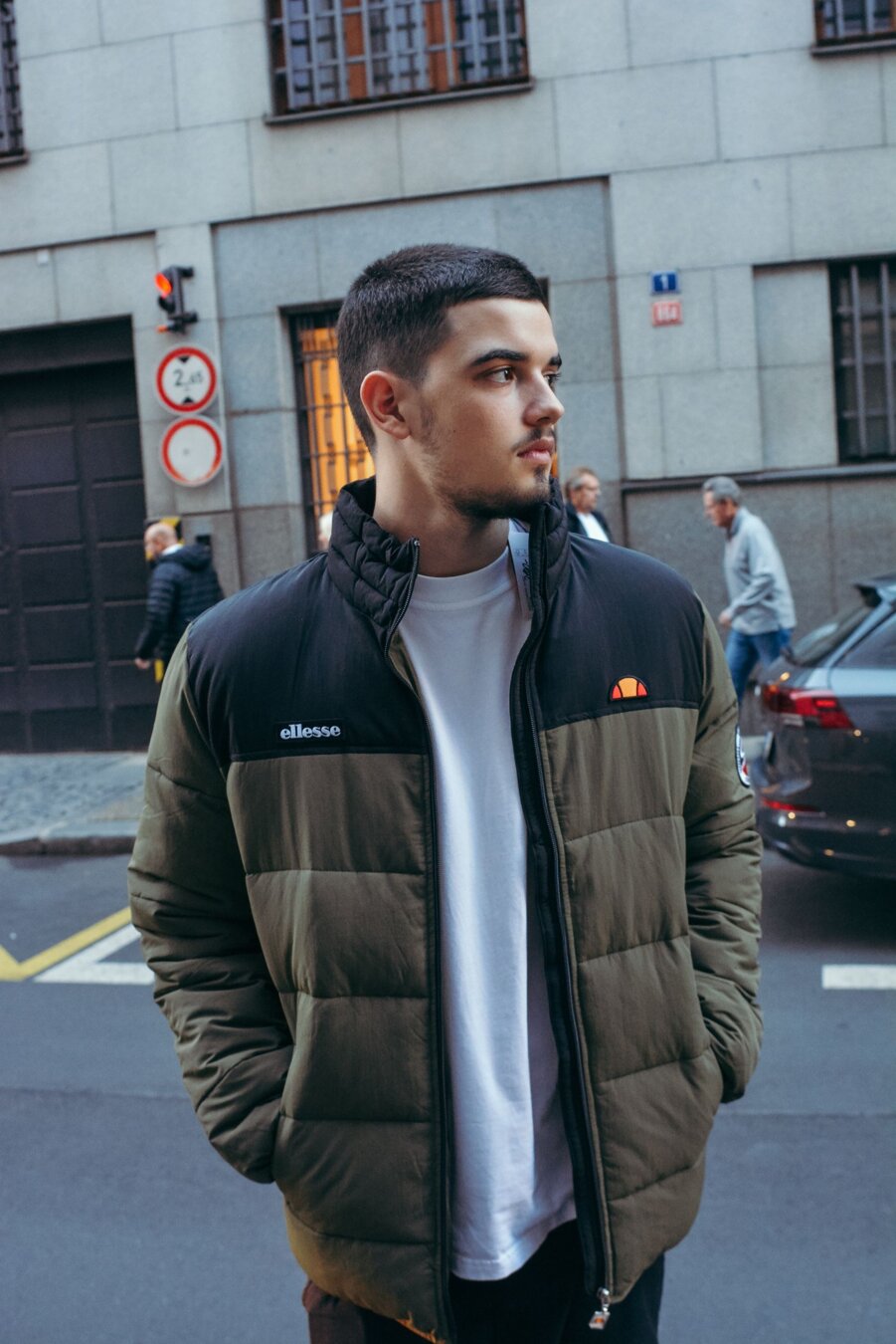Ellesse windbreaker khaki store