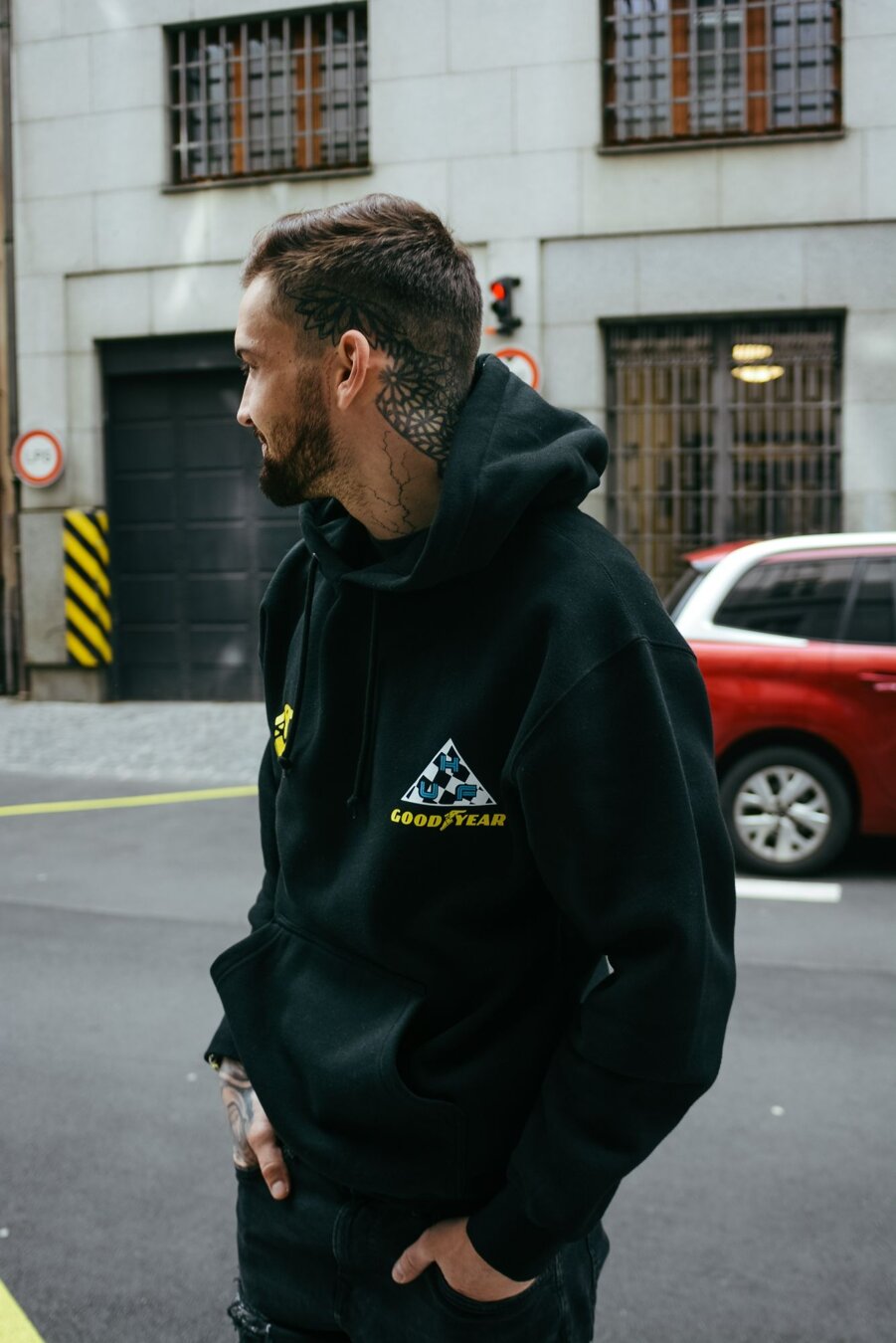 Mikina HUF GOODYEAR Grand Prix Triple Triangle Hoodie Black Snapbacks