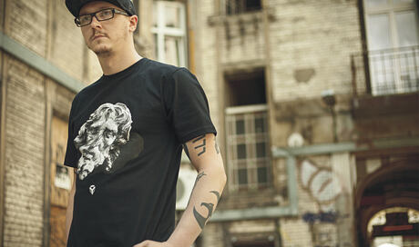 Triko Backyard Cartel http://www.snapbacks.cz/backyard-cartel