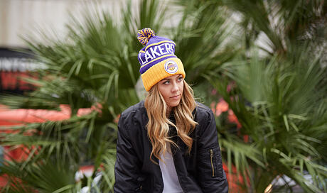 Kulich Mitchell &amp; Ness
http://www.snapbacks.cz/kulichy/mitchell-ness/