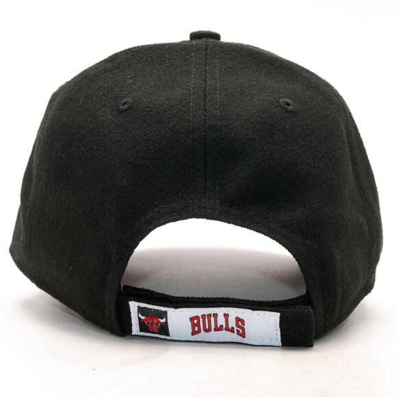 New Era The League Chicago Bulls 9FORTY Official Team Colors Strapback Cap