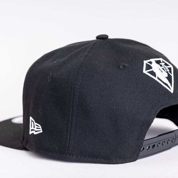 New Era 9FIFTY NBA22 City Alternate Los Angeles Lakers Black & White Snapback Cap