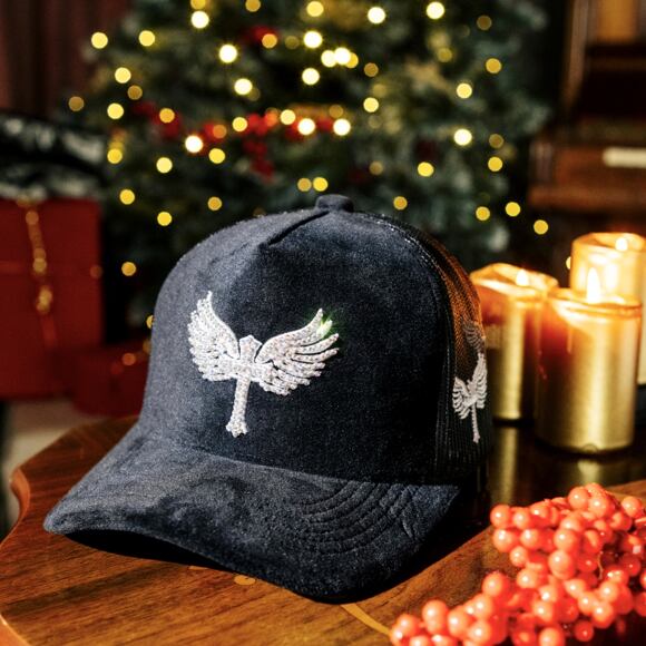 Kšiltovka Reflection Luxury Velvet Rhinostones Black / White