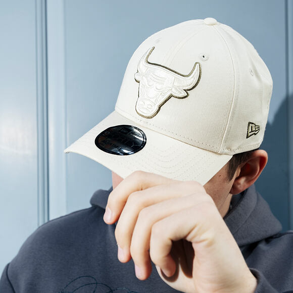 Cap New Era - NBA Team Outline 9FORTY - Chicago Bulls - Cream