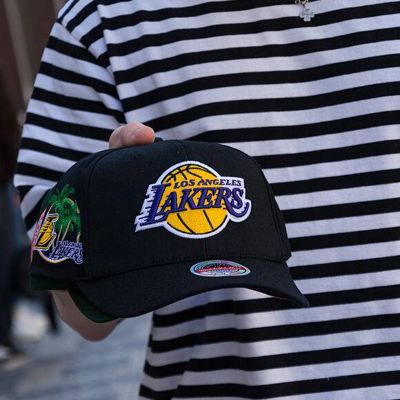 Cap Mitchell & Ness  - NBA Classic Red Snapback Custom Patch - Los Angeles Lakers - Black