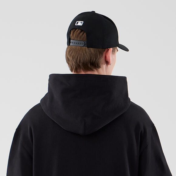 Sweatshirt New Era - Branded Open Hem Hoody - Black