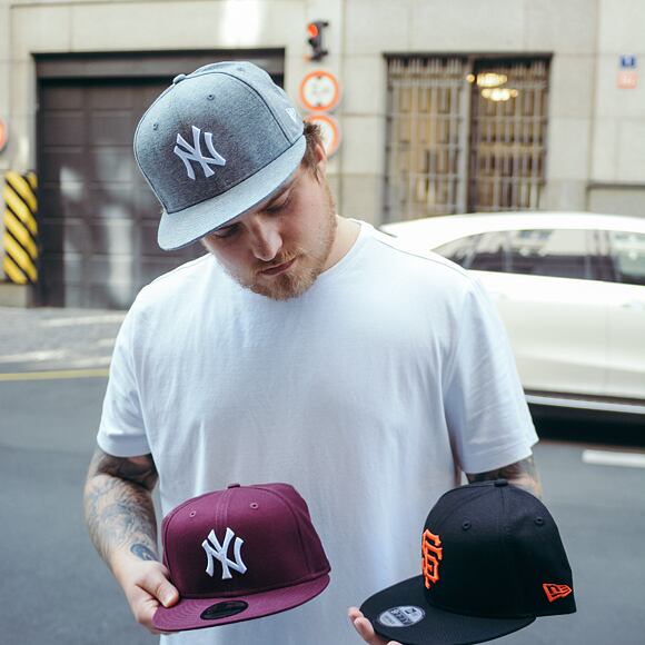 New Era 9FIFTY MLB Color New York Yankees Snapback Maroon Cap