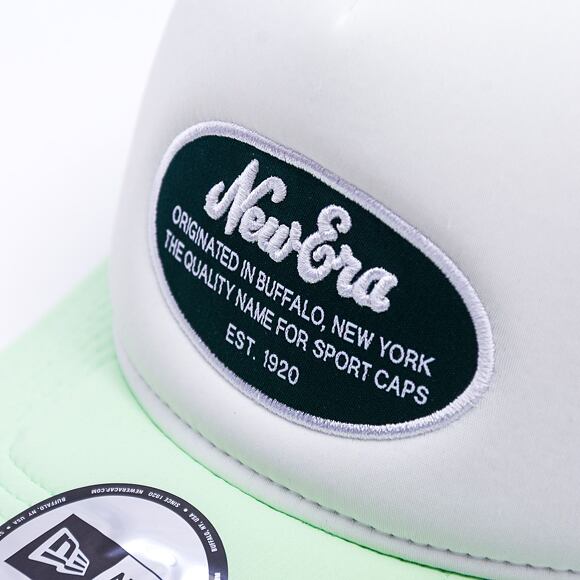 Kšiltovka New Era - Branded Oval Foam Patch 9FORTY Trucker - White / Green