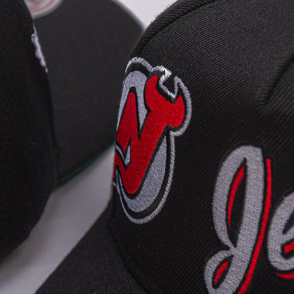 Kšiltovka Mitchell & Ness - NHL Busted Pro - New Jersey Devils - Black