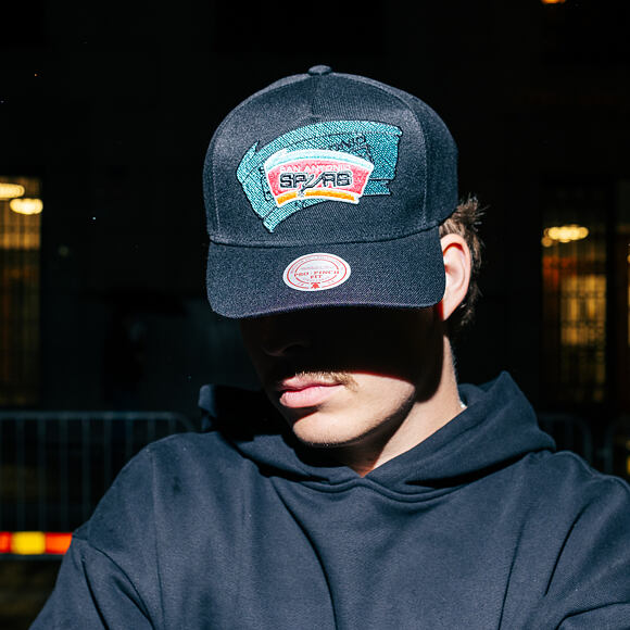 Cap Mitchell & Ness - NBA Tilted Pro Snapback Hwc - San Antonio Spurs - Black