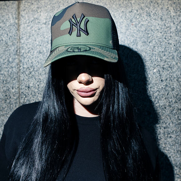 Cap New Era - MLB Clean Trucker 9FORTY Trucker - NY Yankees - Woodland Camo / Black