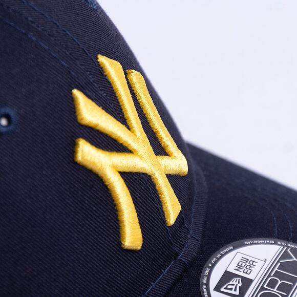 New Era 9FORTY Kids MLB League Essential New York Yankees Strapback Navy
