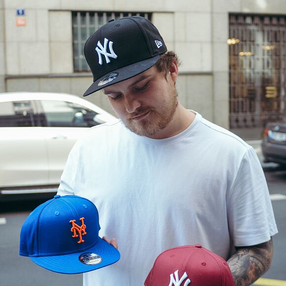 New Era 9FIFTY MLB Color Block New York Yankees Snapback Cardinal / Black Cap