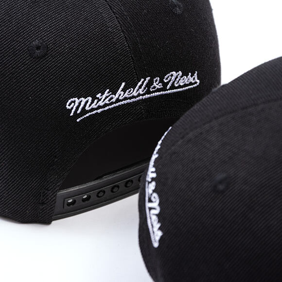Kšiltovka Mitchell & Ness - NBA Born To Win Pro Snapback - Milwaukee Bucks - Black