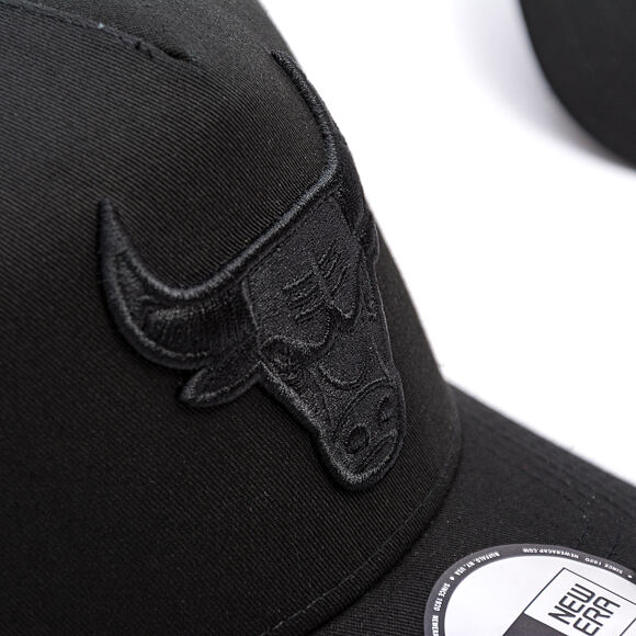 Kšiltovka New Era - NBA League Essential 9FORTY A-Frame - Chicago Bulls - Black