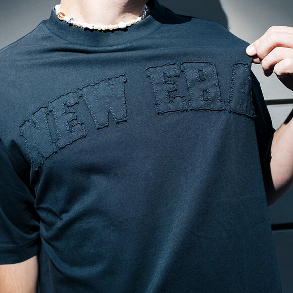 Tee New Era - Branded Washed Oversized Tee - Black