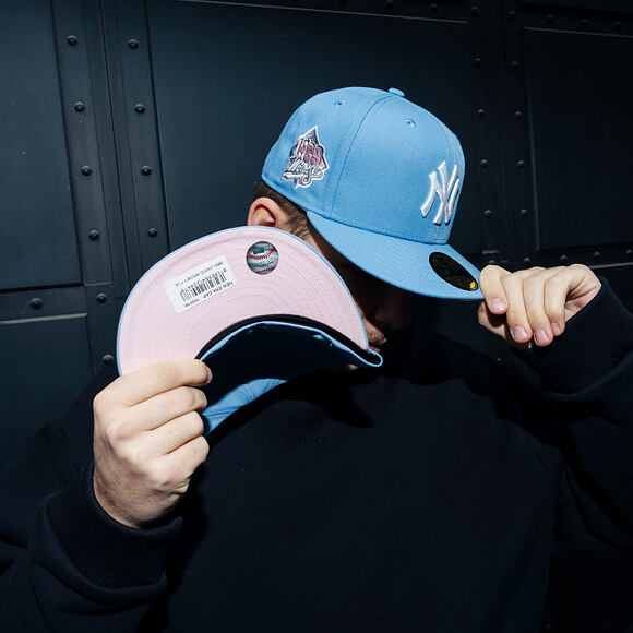 New Era - MLB Seasonal 59FIFTY - NY Yankees - Sky Blue / Pink UV