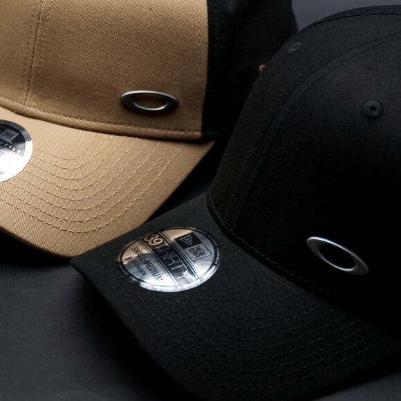 Oakley Tinfoil Cap 39THIRTY Black