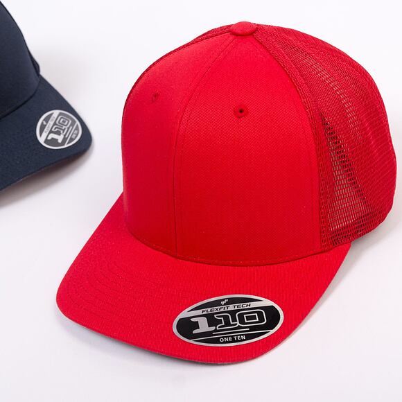Urban Classics Flexfit 110 Mesh Cap Red One Size