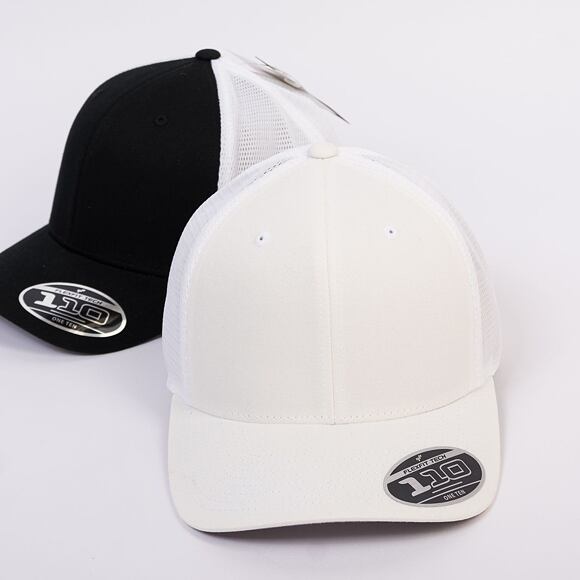 Urban Classics Flexfit 110 Mesh Cap White One Size