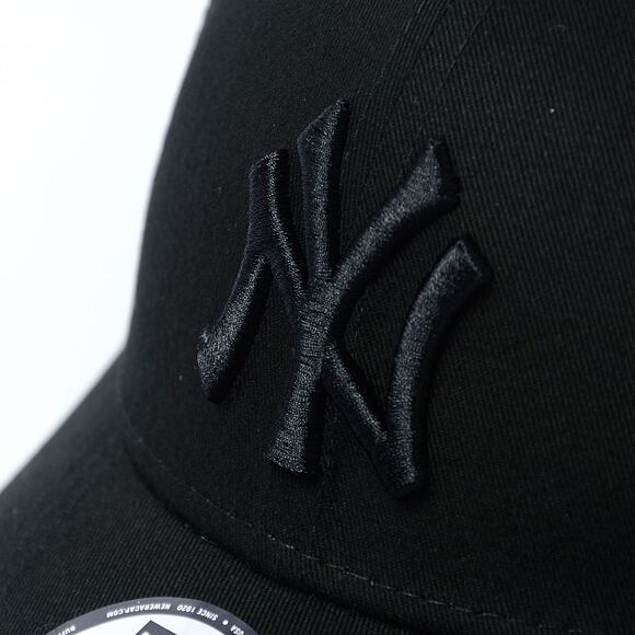 Kšiltovka New Era - MLB Home Field 9FORTY TRUCKER - NY Yankees - Black