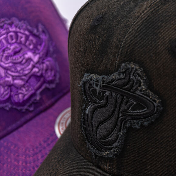 Cap Mitchell & Ness - NBA Downtown Pro Snapback - Miami Heat - Red