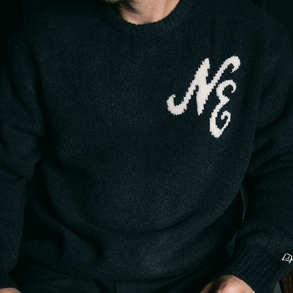 Sweater New Era - Branded Seasonal Knit Sweater - Navy