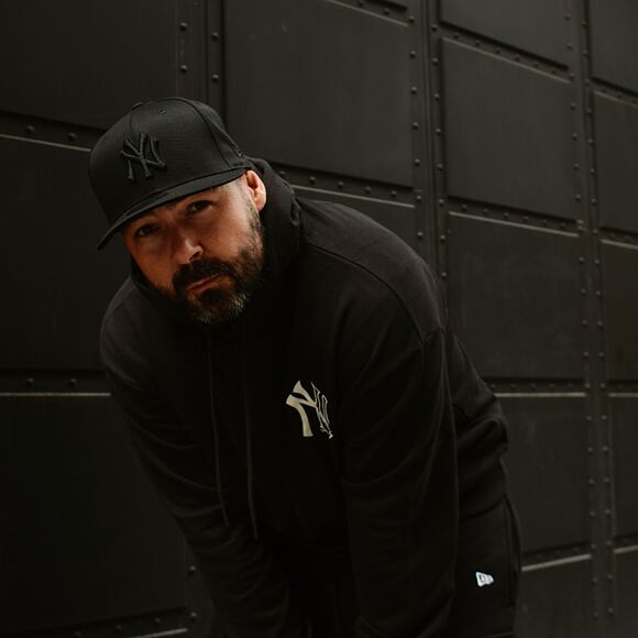 New Era 9FIFTY MLB New York Yankees Snapback Black / Black Cap