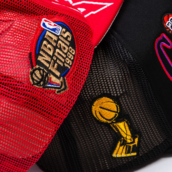 Kšiltovka Mitchell & Ness - NBA Big Champ Trucker - Chicago Bulls - Red