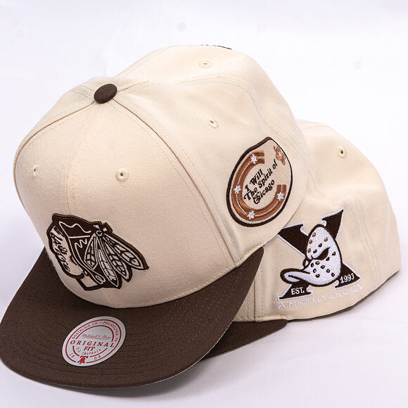 Kšiltovka Mitchell & Ness - NHL Fashion Basic 2T - Chicago Blackhawks - Cream