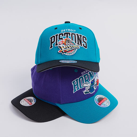 Cap Mitchell & Ness - NBA Team Arch Snapback - Detroit Pistons - Teal / Black