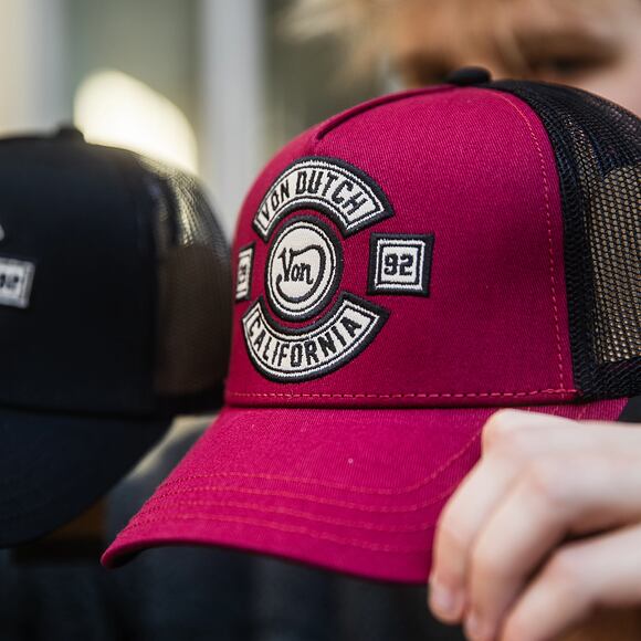 Kšiltovka Von Dutch - Trucker - MC Logo - Burgundy/Black