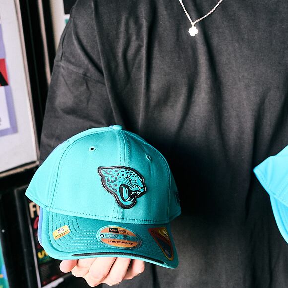 Cap New Era - NFL 2026 Sideline 9SEVENTY Stretch-Snap - Jacksonville Jaguars - Team Color