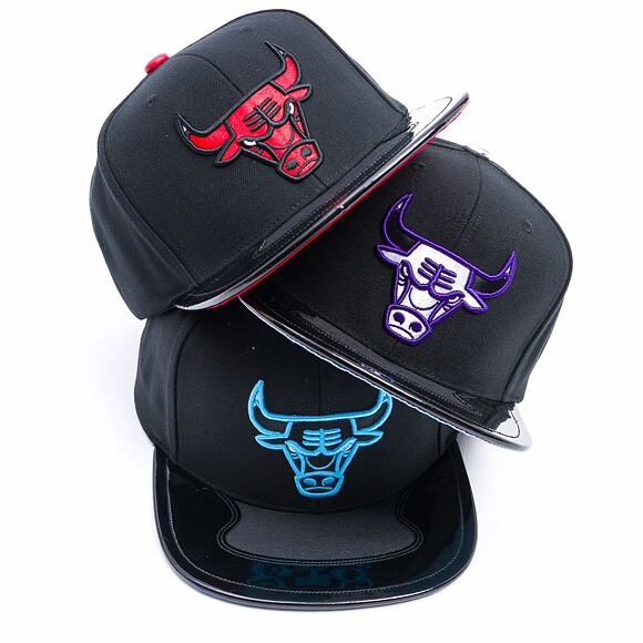 Kšiltovka Mitchell & Ness - Chicago Bulls - Day 11 Snapback - Black-White