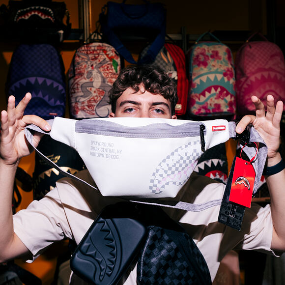 Taška Sprayground - Printed Zipper Hard-Shell Sling