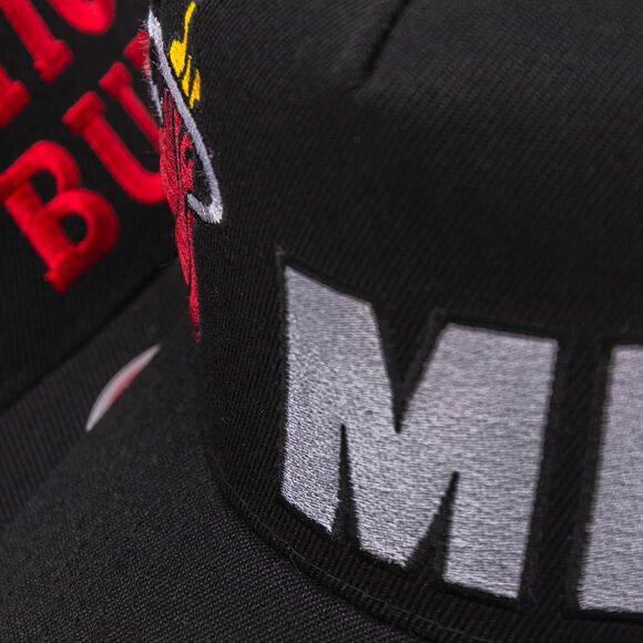 Kšiltovka Mitchell & Ness - NBA Busted Pro - Miami Heat - Black