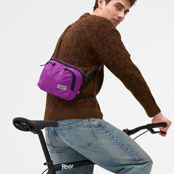 Aevor Sacoche Bag - Ripstop Electric Fuchsia