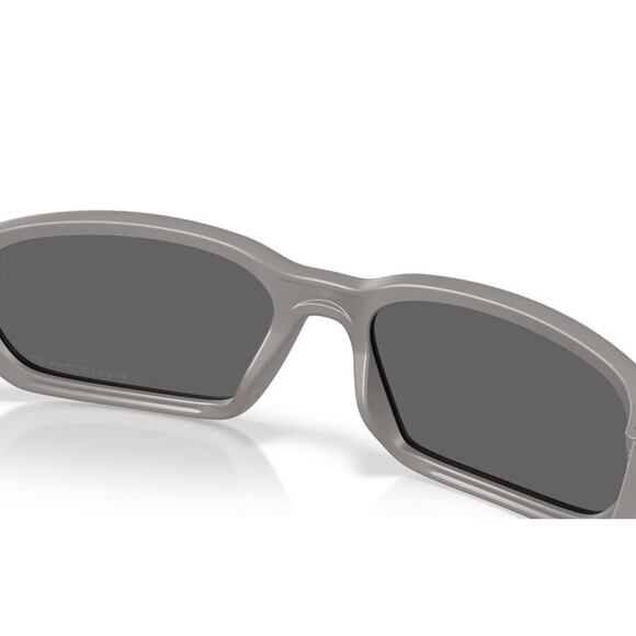 Sunglasses Oakley - Prizm Black Polarized - Titanium/Silver