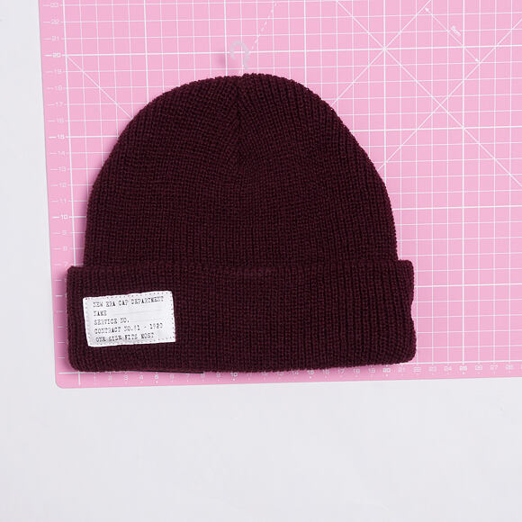 New Era Lightweight Patch Maroon Winter Beanie