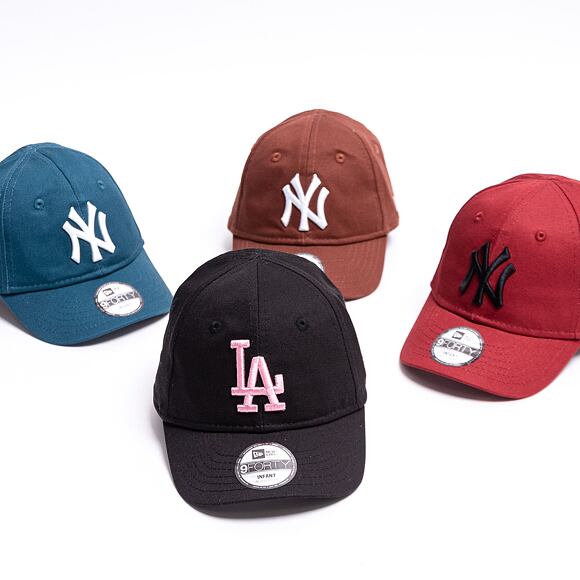 New Era 9FORTY Kids MLB League Essential Los Angeles Dodgers Strapback Black