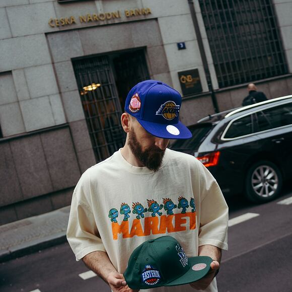 Kšiltovka Mitchell & Ness NBA Conference Patch Snapback Los Angeles Lakers Purple