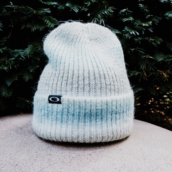Oakley - Ellipse Gradient Beanie - Blue Gradient