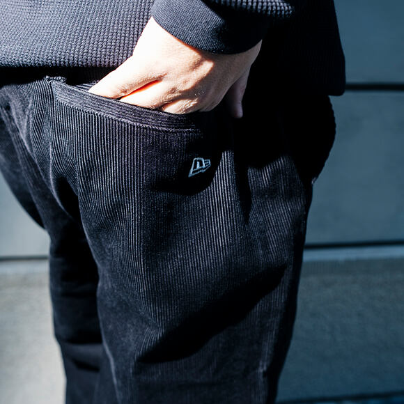 Pants New Era - Branded Cord Chino Pants - Black