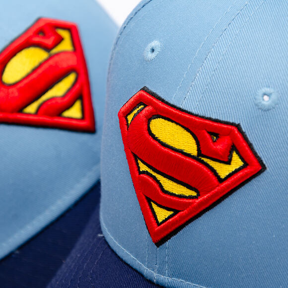 Kids Cap New Era - Warner Bros DC Universe 9FORTY - Superman - Sky Blue