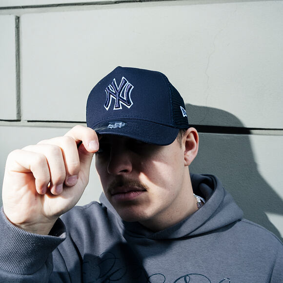 Cap New Era - MLB Outline 9FORTY Trucker - NY Yankees - Navy