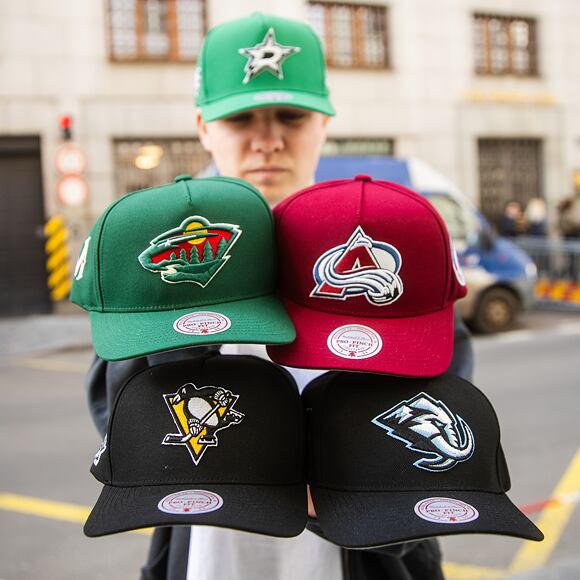 Mitchell & Ness - Utah Mammoth - Double Clutch Pro Snapback - Black