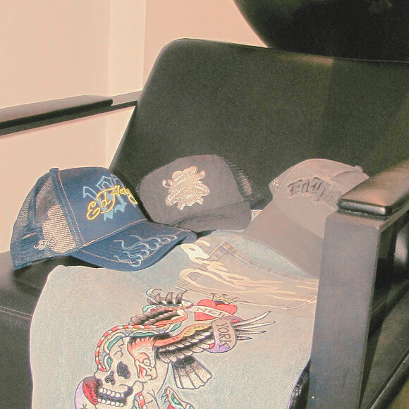 Cap Ed Hardy - Love Kills Slowly Washed 5 Panel Trucker Cap