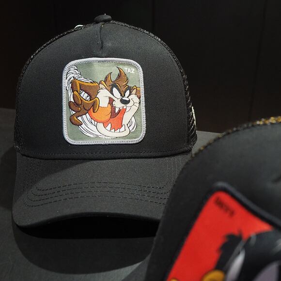Capslab Trucker By Freegun (LOONEY TUNES) Taz Cap