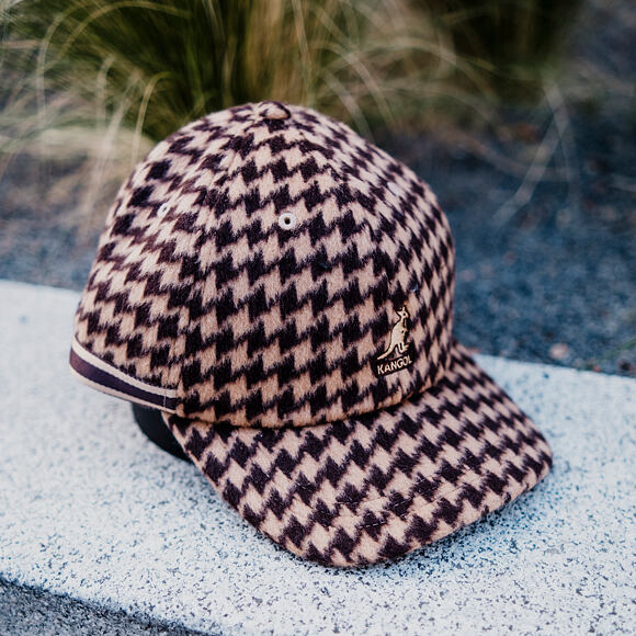 Kangol - Block Zig Baseball Cap - Brown