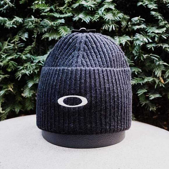 Oakley - Ellipse Ribbed Beanie - Blackout